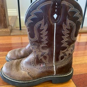 Justin gypsy womens boots! Lots of life left